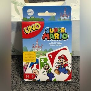 NWT UNO card game Super Mario edition